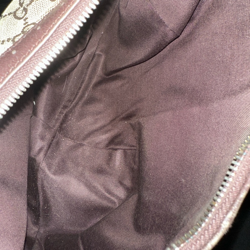 Gucci Beige and Brown Shoulder Bag - Picture 10 of 16